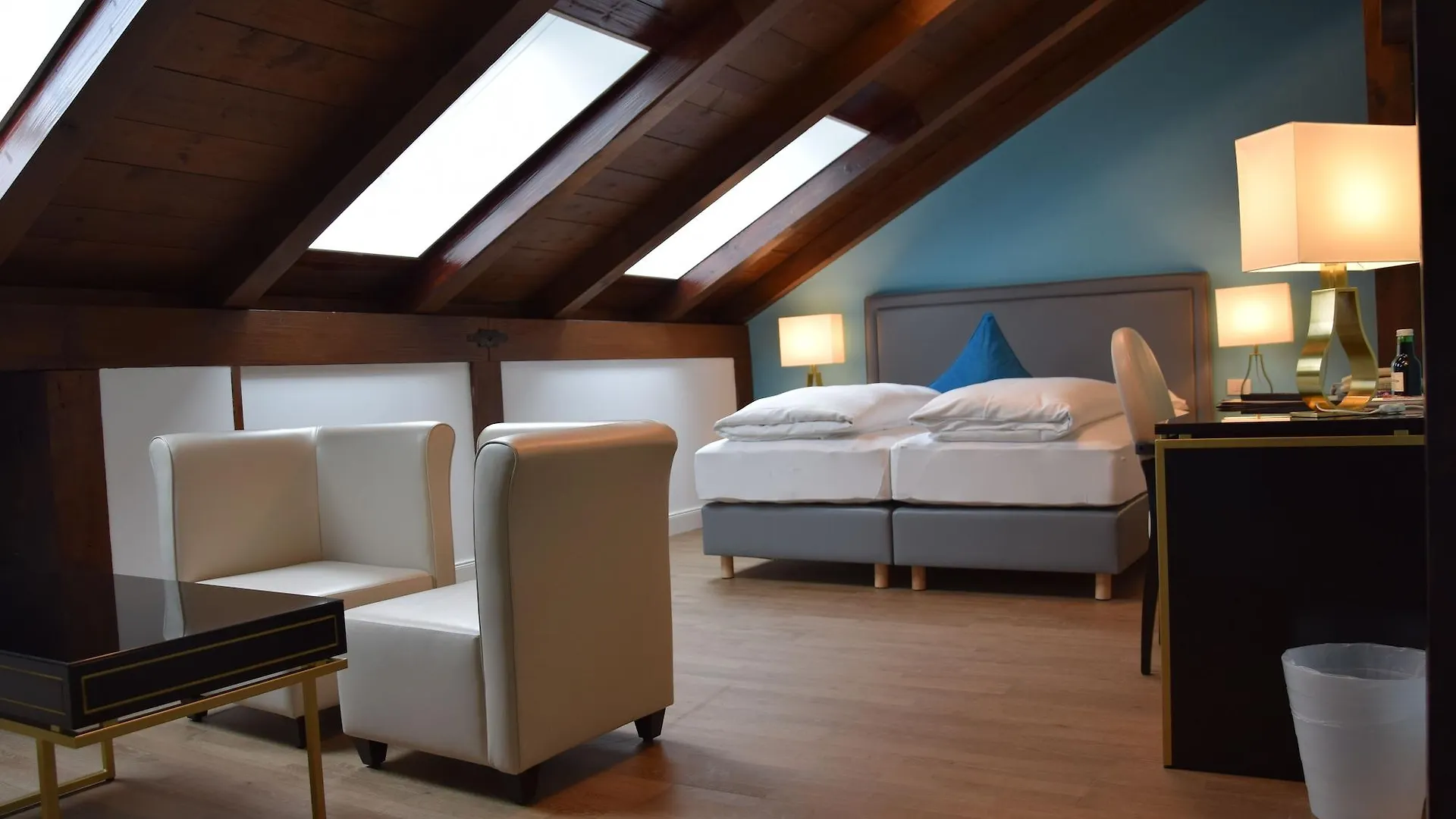 Atel Hotel Lasserhof Salzburg 3*,
